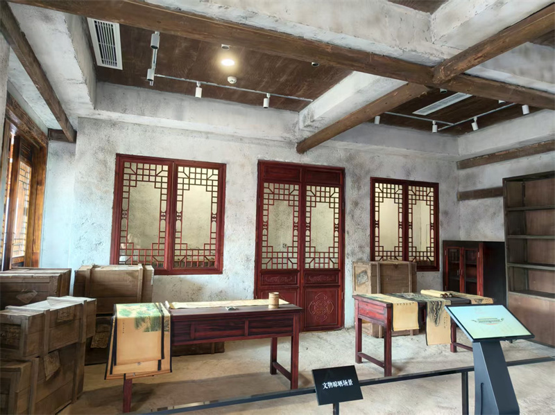 “国之瑰宝 烽烟南渡”展区。乐山市融媒体中心供图